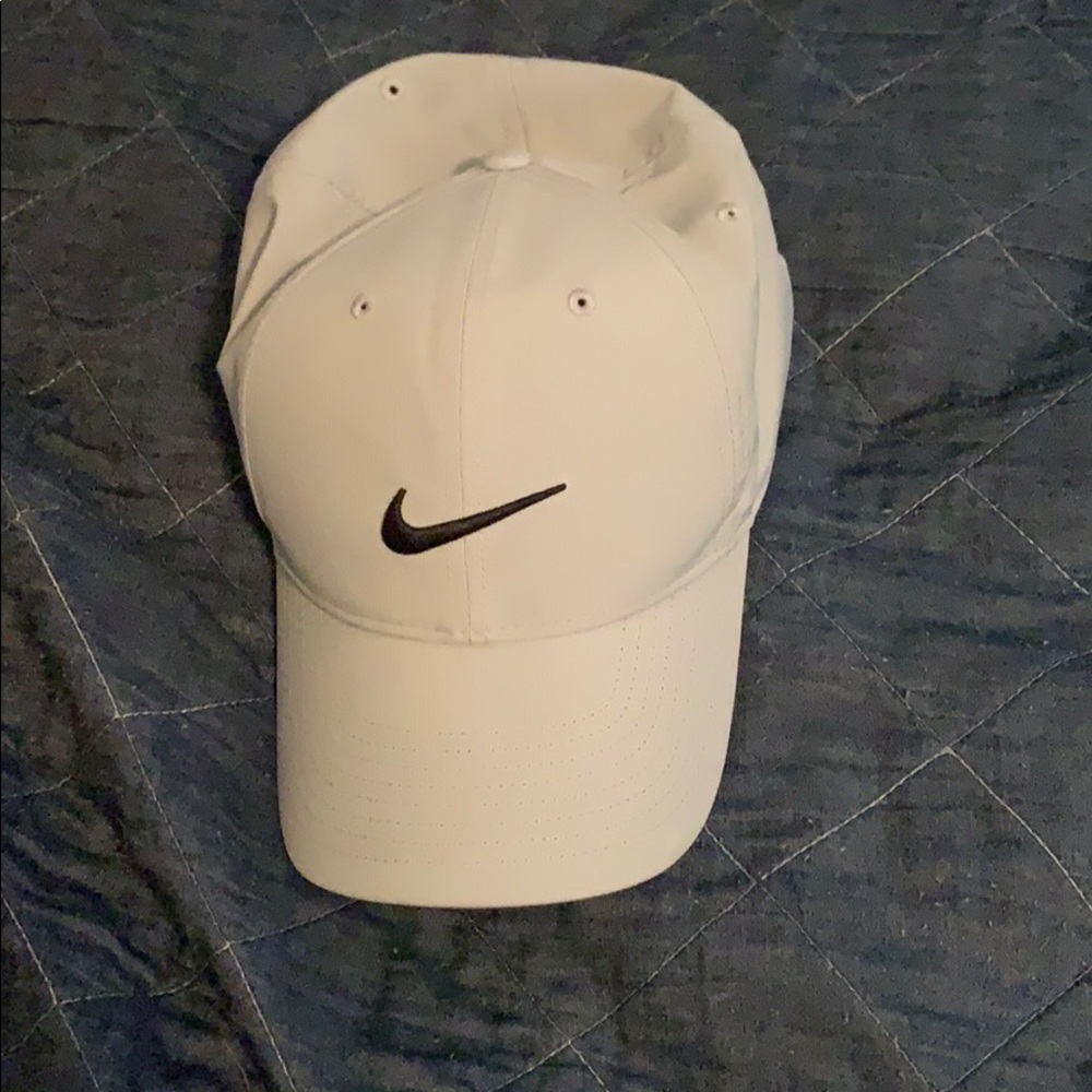 Nike DriFit Hat